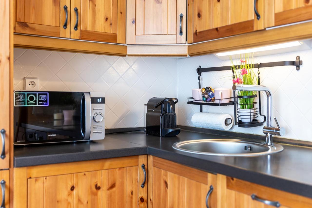 Апартаменти Apartman Dream V Mikulove - Jine Ubytovani Lednice Екстер'єр фото